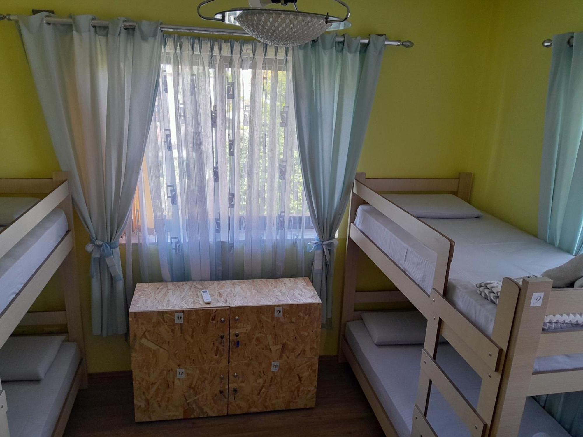 Blissful Hostel Shkodër Eksteriør billede